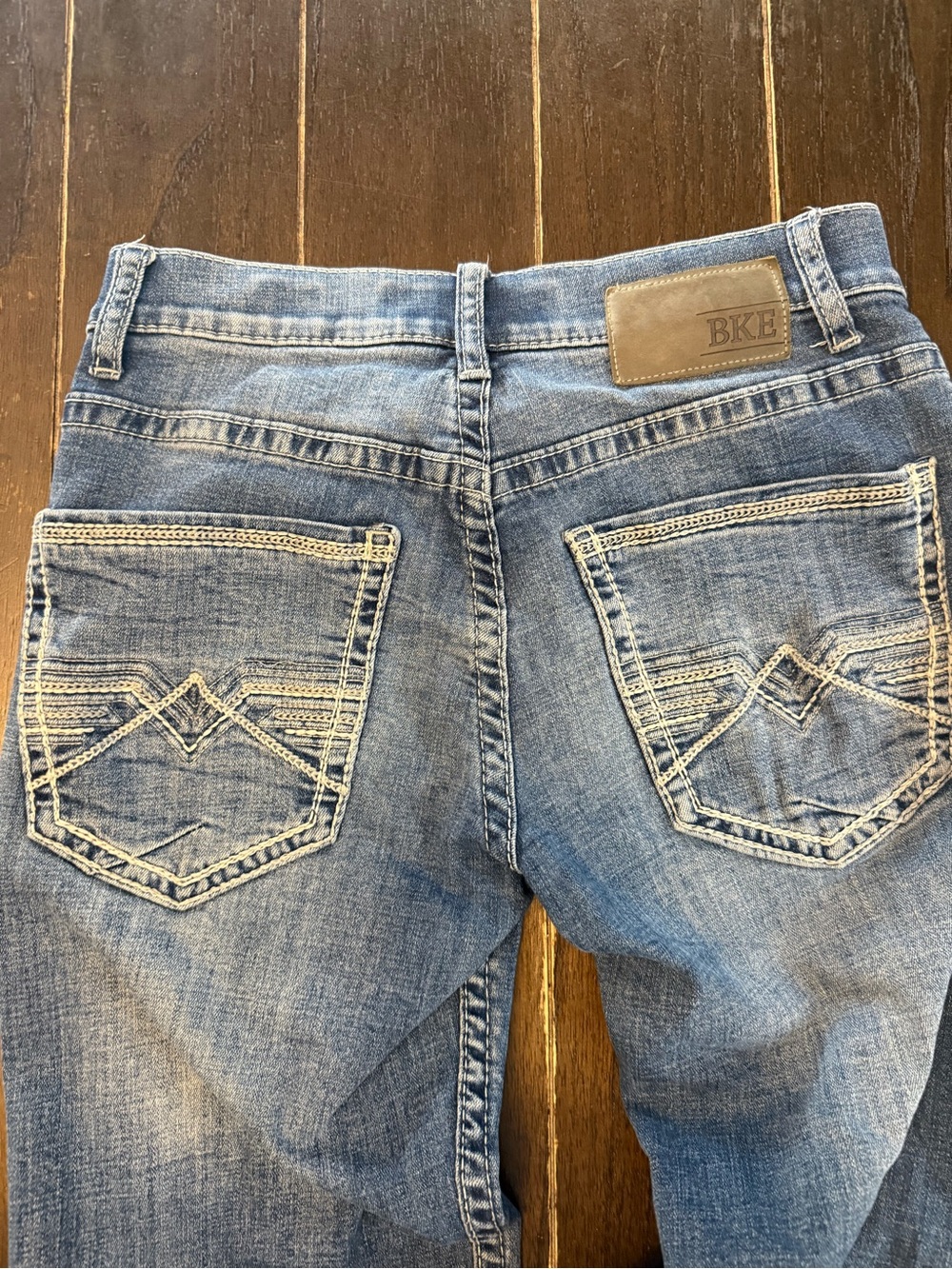 BKE Aiden Low Rise Bootleg Jeans Womens 28 Y2K Whiskered Western Stretch - Picture 16 of 16